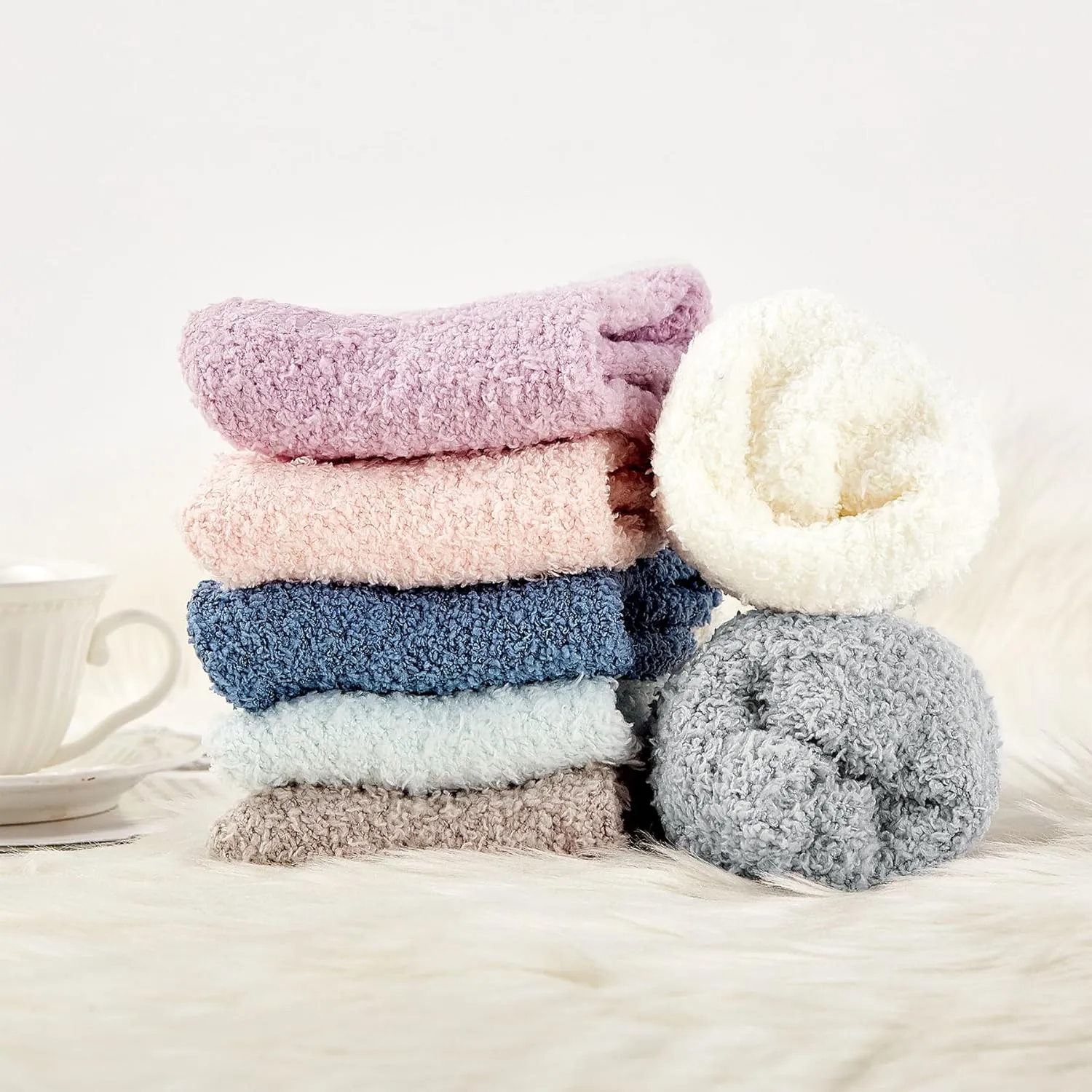 Zando Comfy Fleece Socks - Winter Grip Socks, Cozy Gifts for Women & Elderly